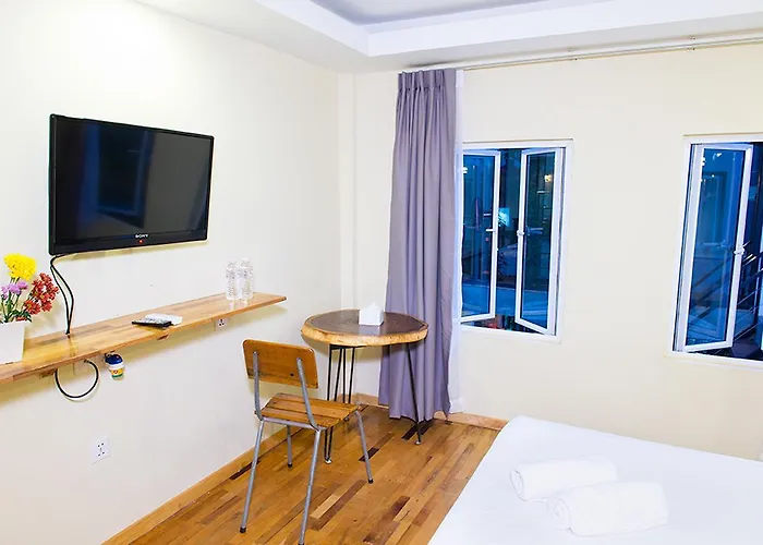 Day Day Hotel 3*