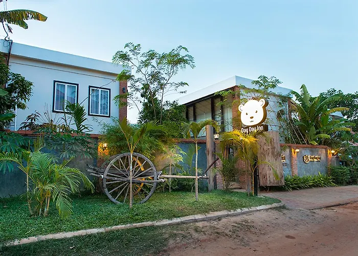 Day Day Hotel